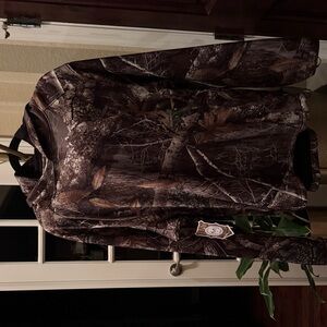 Realtree Men's Tech Hoodie - Black and Yellow